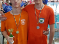 Danijel-Ilickovic-medalja-i-pehar-100-delfin-i-Faris-Skahic